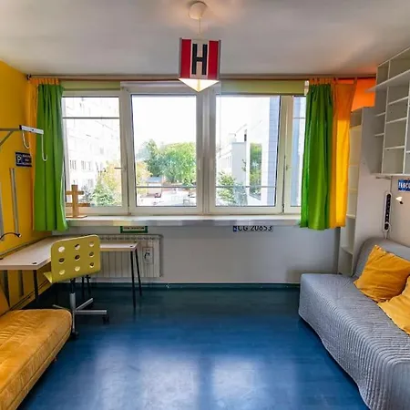 Colourful Space, So Apartment *