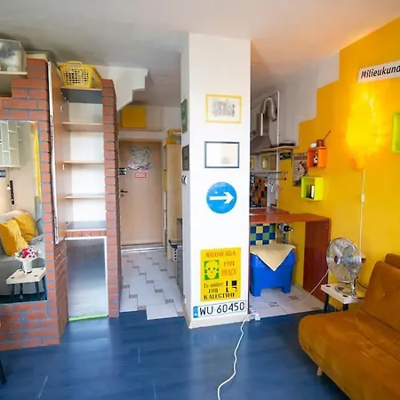 Colourful Space, So Apartment *